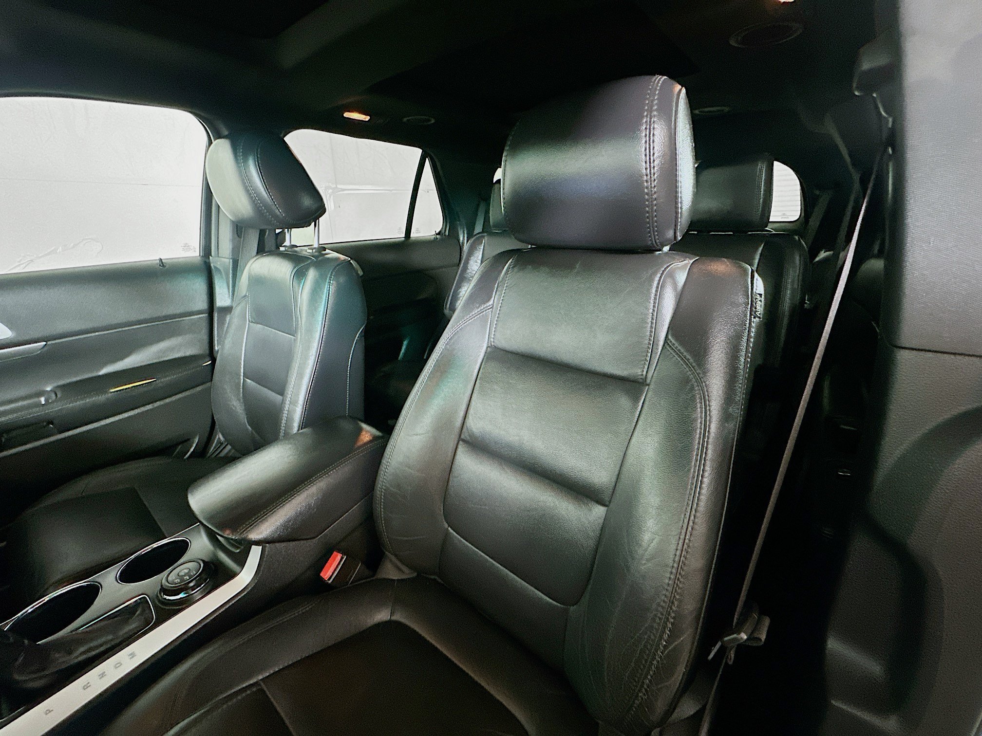 Used 2011 Black Ford XLT image 20
