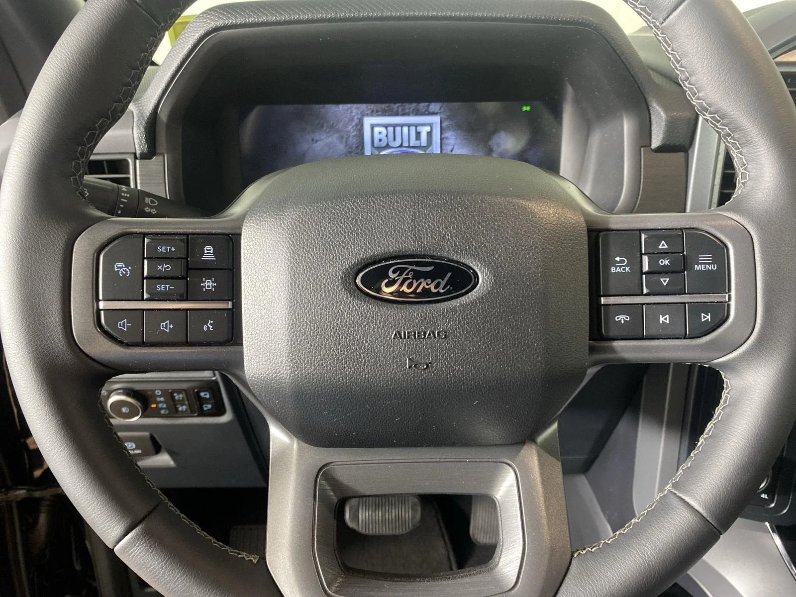 Used 2026 Agate Black Ford  image 14