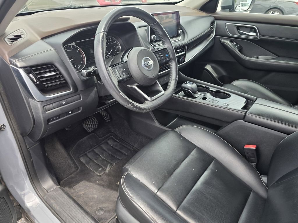 Used 2021 Gray Nissan SL image 20