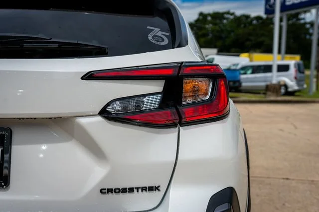 New 2026 Crystal White Pearl Subaru Limited image 17