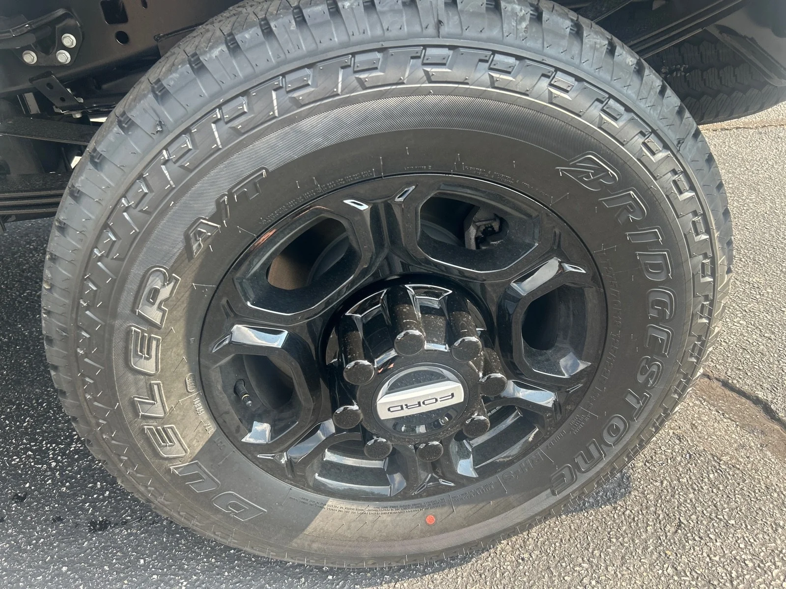 2025 Ford F-350 Super Duty XL - Photo 9