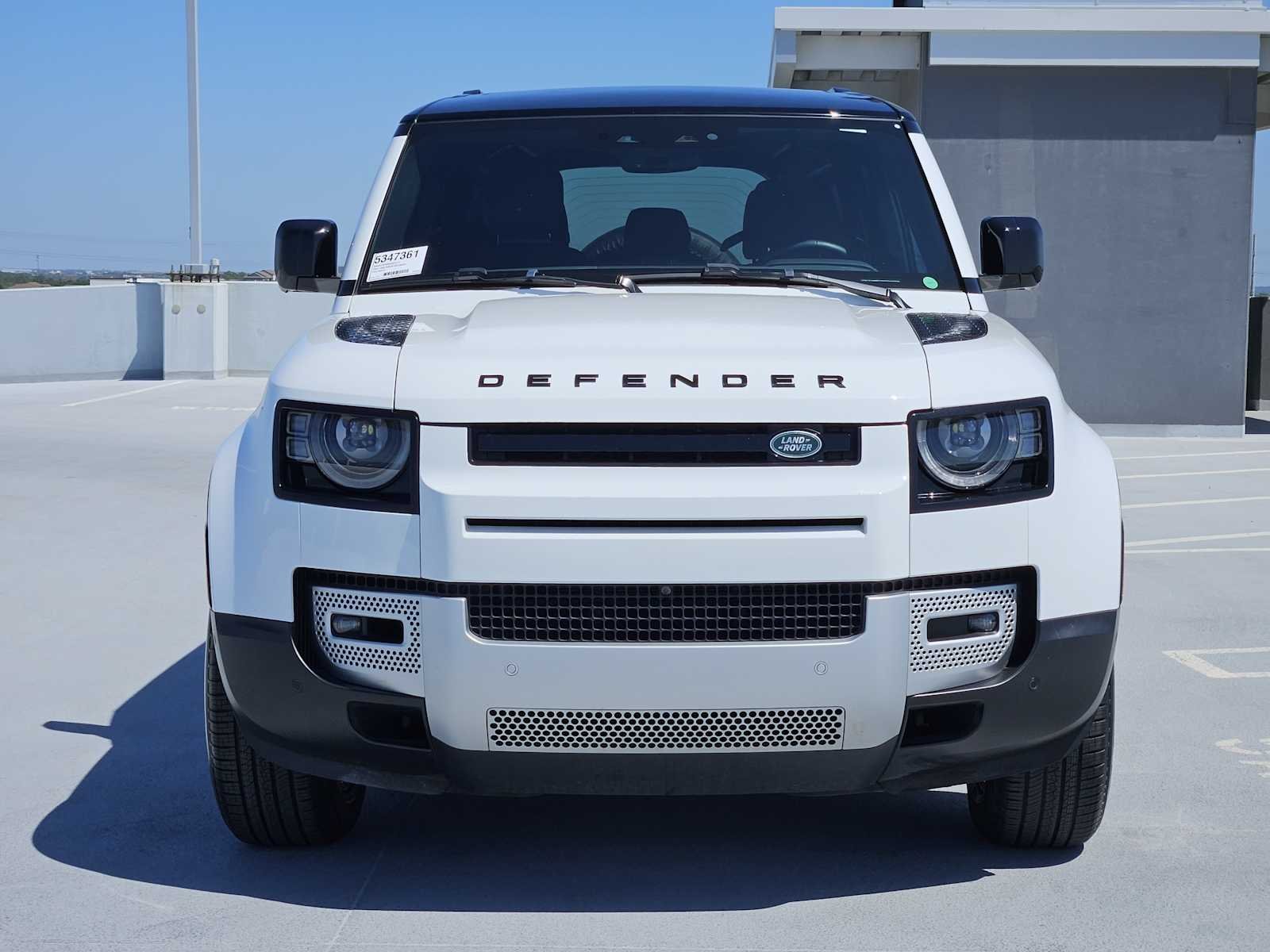 Certified Used 2025 Fuji White Land Rover S image 2