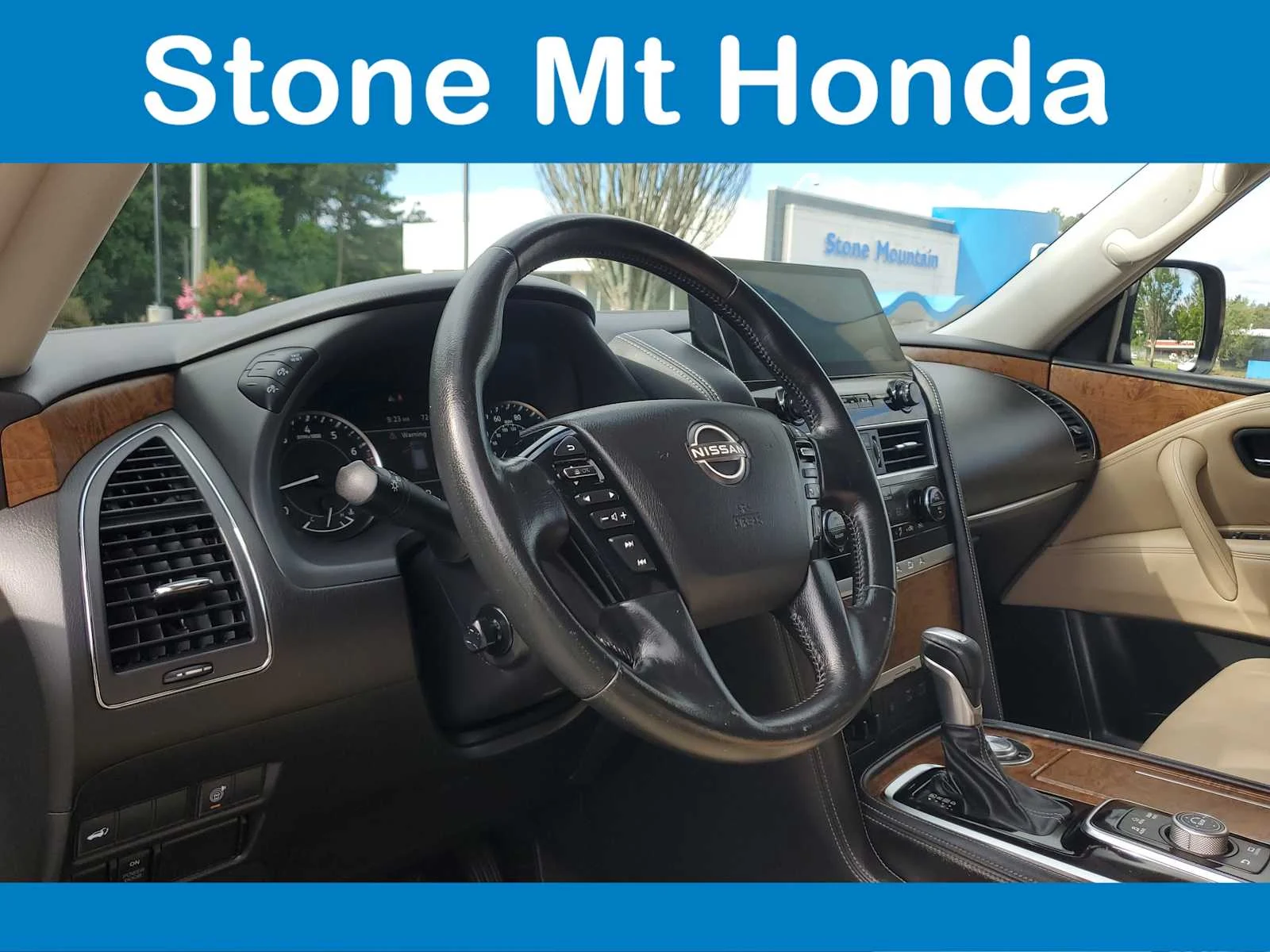 Used 2021 Super Black Nissan SL image 20