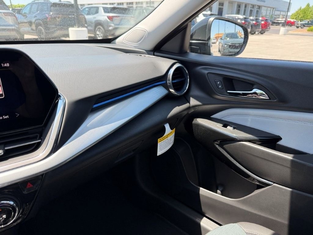 2026 Chevrolet Trax LT - Photo 16