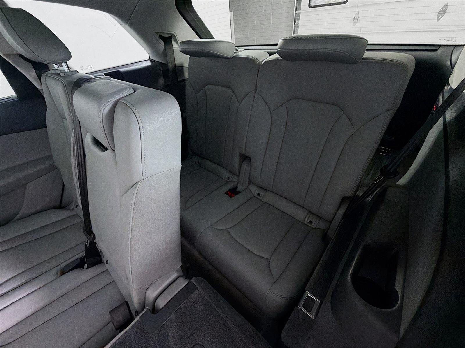 Used 2018  AUDI  image 22