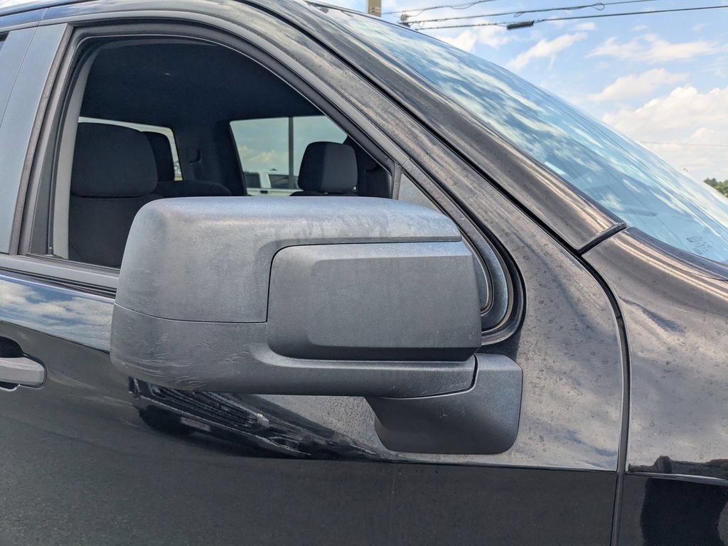 Used 2020 BLACK Chevrolet Custom image 10