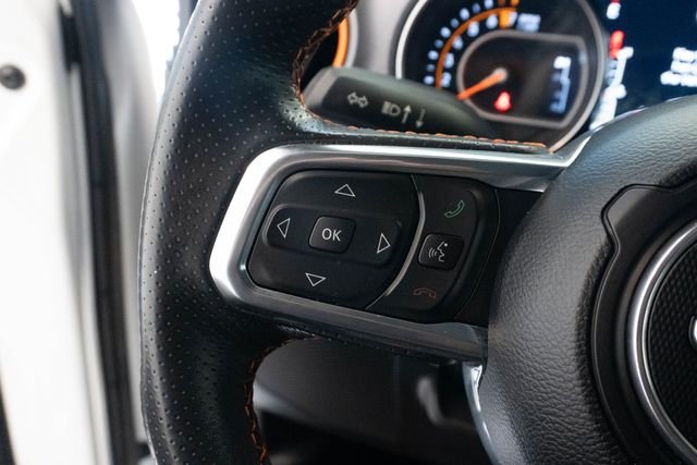 Used 2023 White Jeep Mojave image 8
