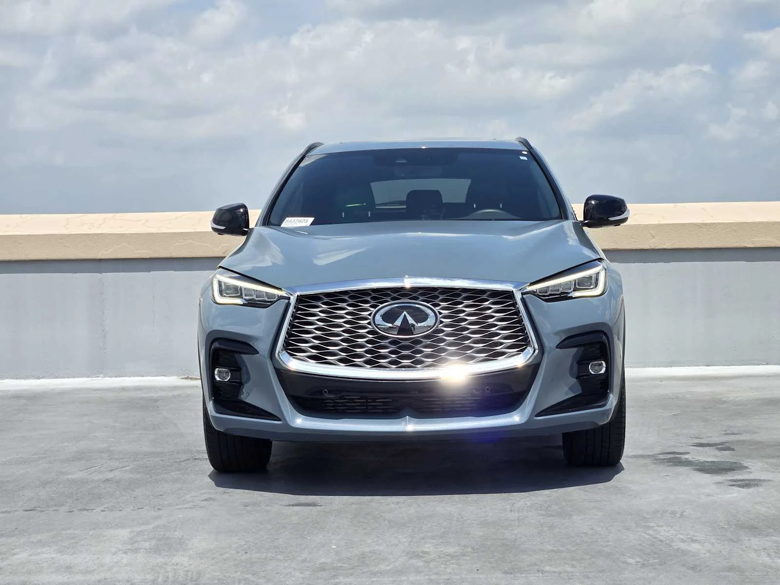 Certified Used 2025 Slate Gray INFINITI ESSENTIAL image 2
