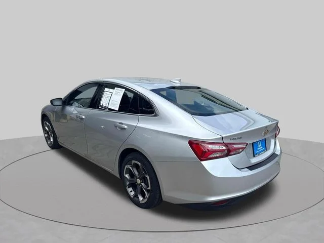 Used 2022 Silver Chevrolet LT image 4