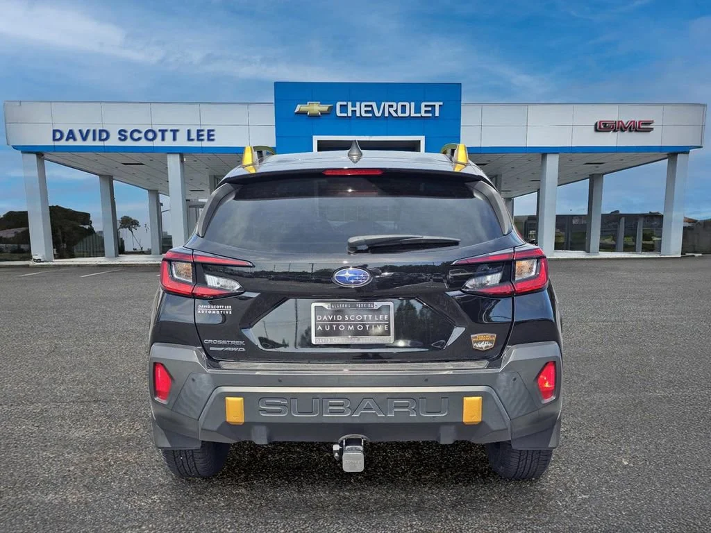 Used 2024  Subaru Wilderness image 11