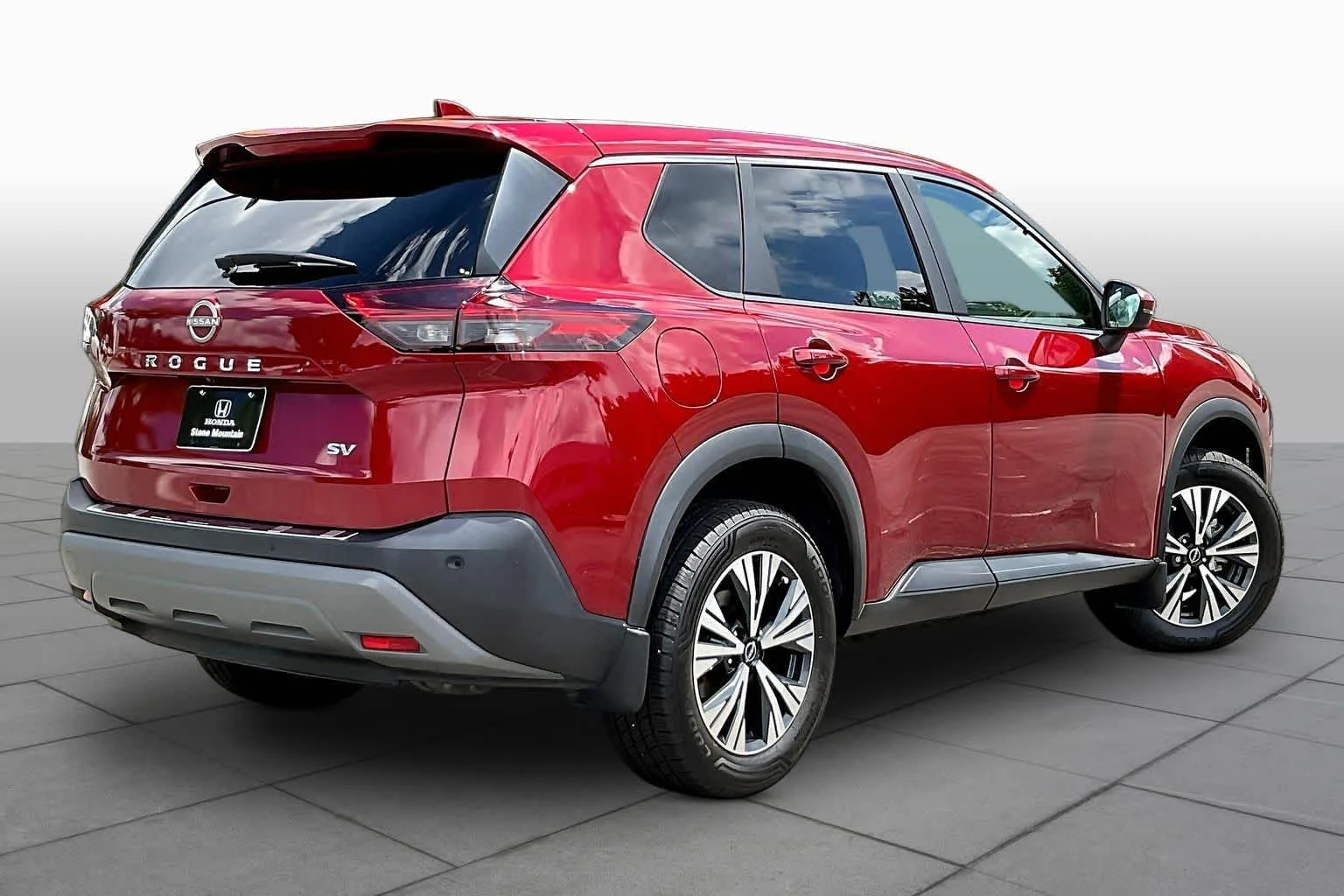 Used 2023 Scarlet Ember Tintcoat Nissan SV image 25