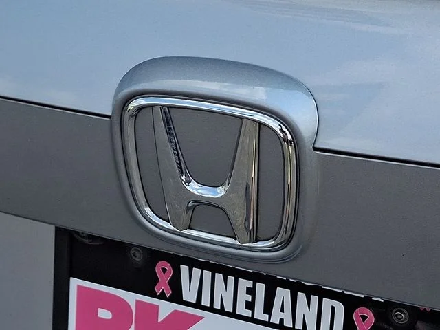 Used 2018 Gray Honda EX-L image 32