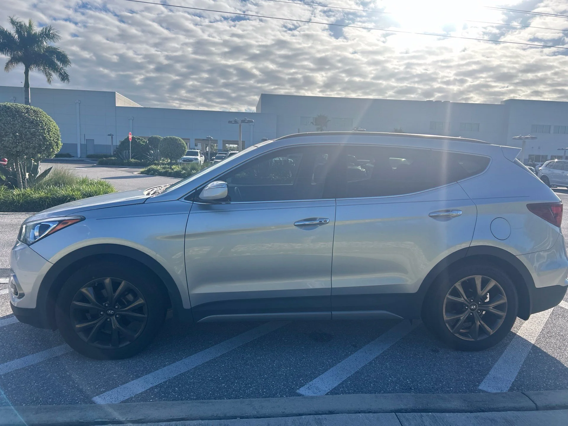 Used 2017 Sparkling Silver Hyundai 2.0T Ultimate image 3