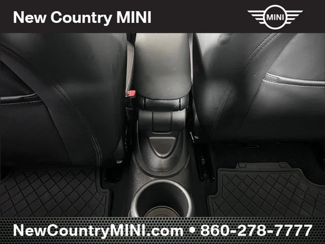 Used 2019 Green MINI  image 26