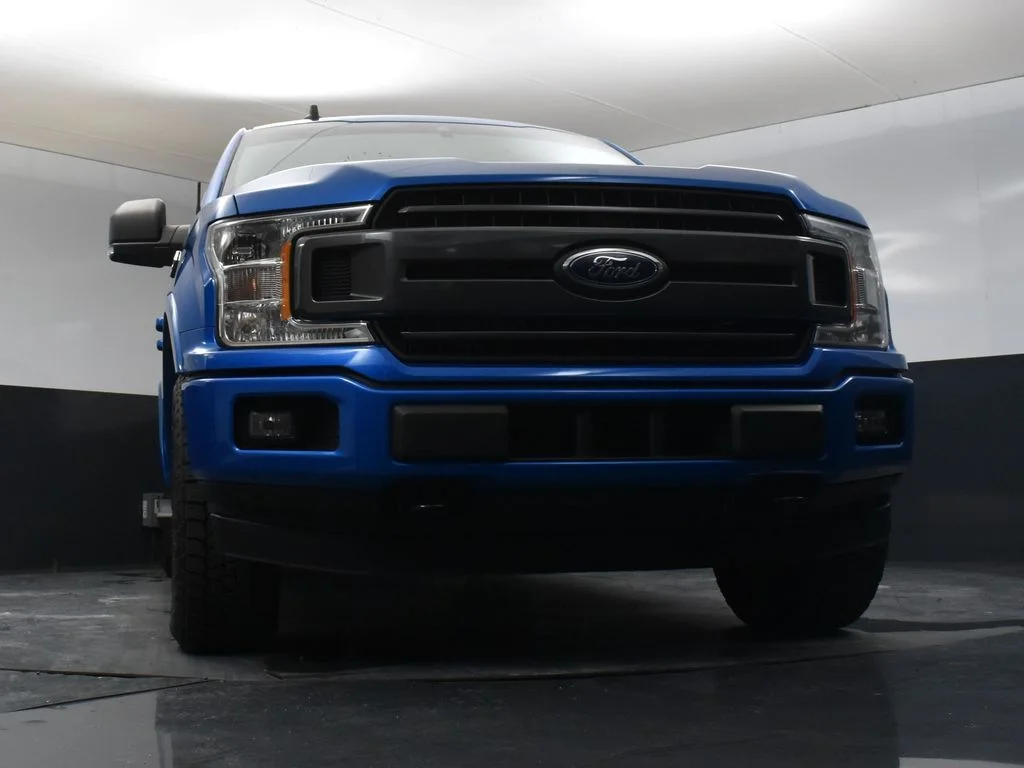 Certified Used 2020 Blue Ford XLT image 30