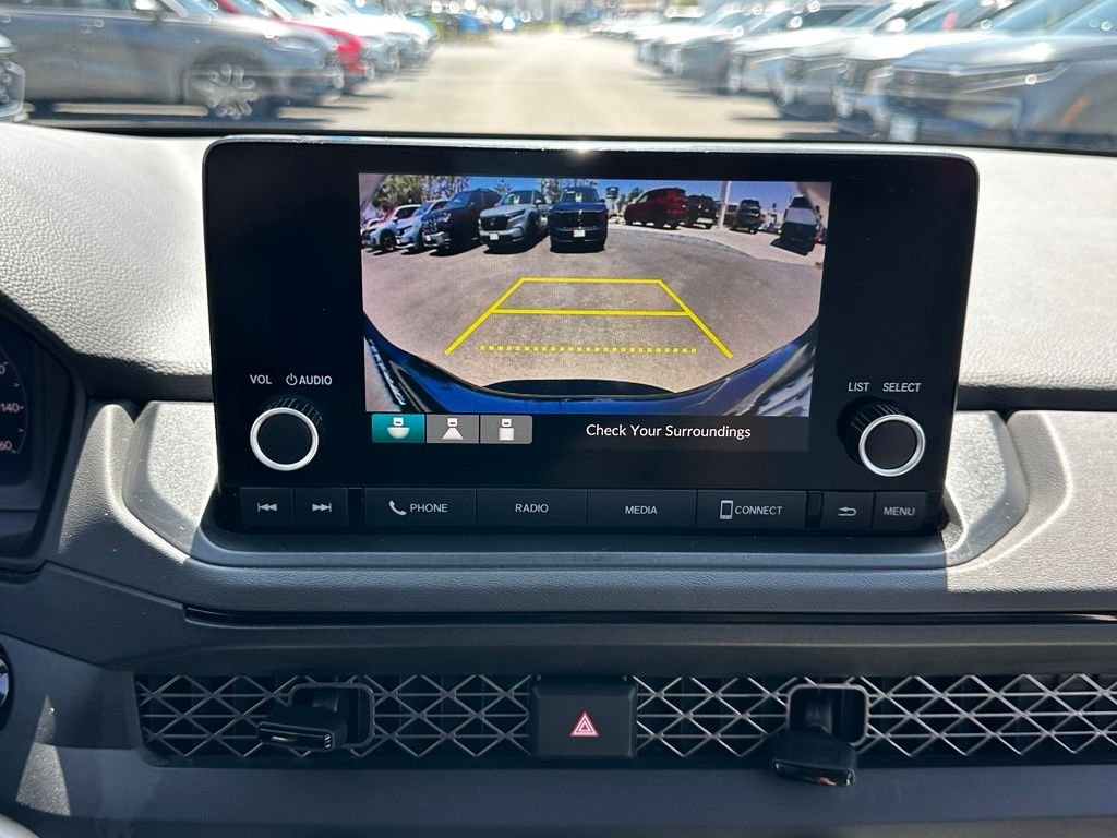 Used 2024  Honda LX image 27