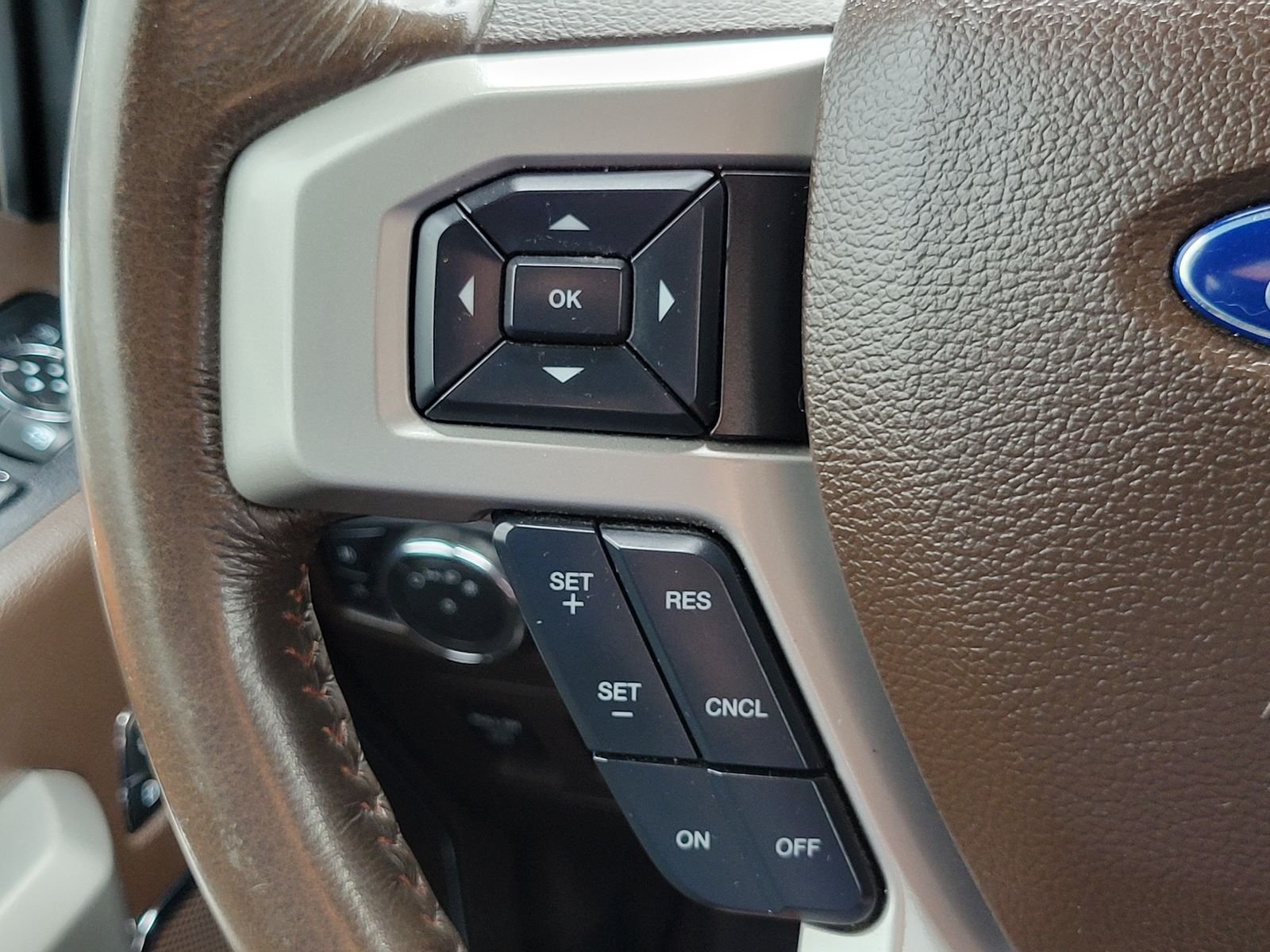 Certified Used 2020  Ford King Ranch image 14