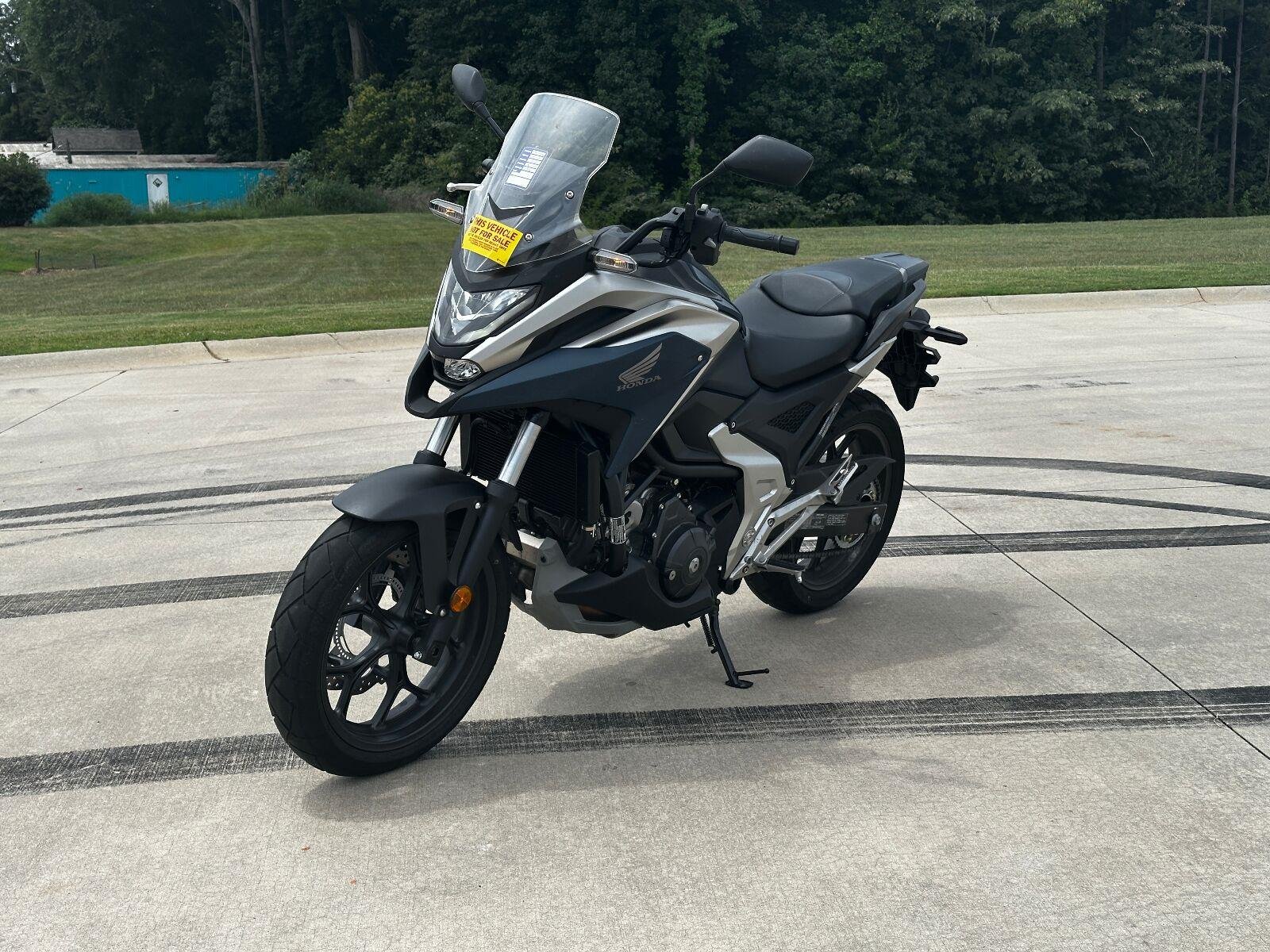 Used 2024 BLUE Honda NC750XX image 8