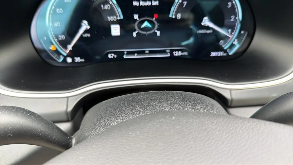 Used 2023 Himalayan Gray Genesis 2.5T image 10