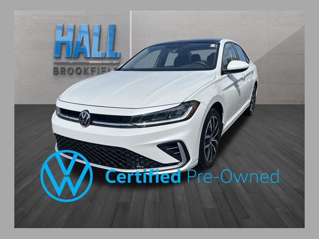 Certified Used 2026 White Volkswagen 1.5T SE image 1