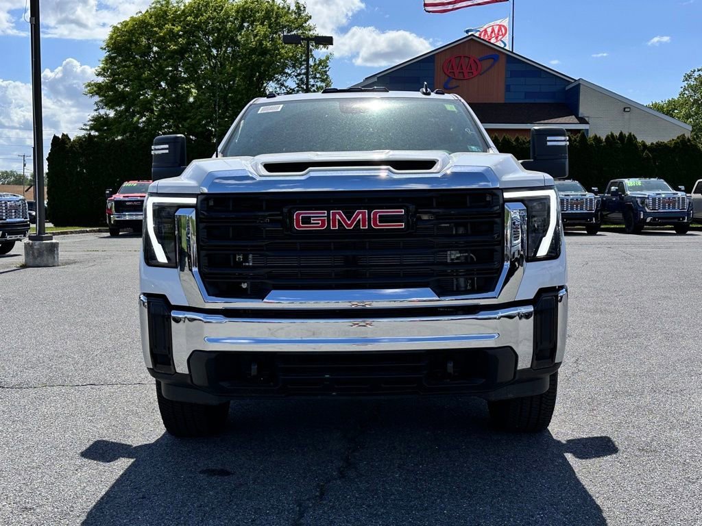 New 2026 Summit White GMC Pro image 4