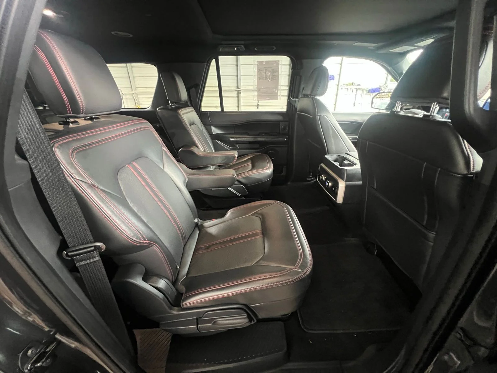 Used 2023 Gray Ford Limited image 6