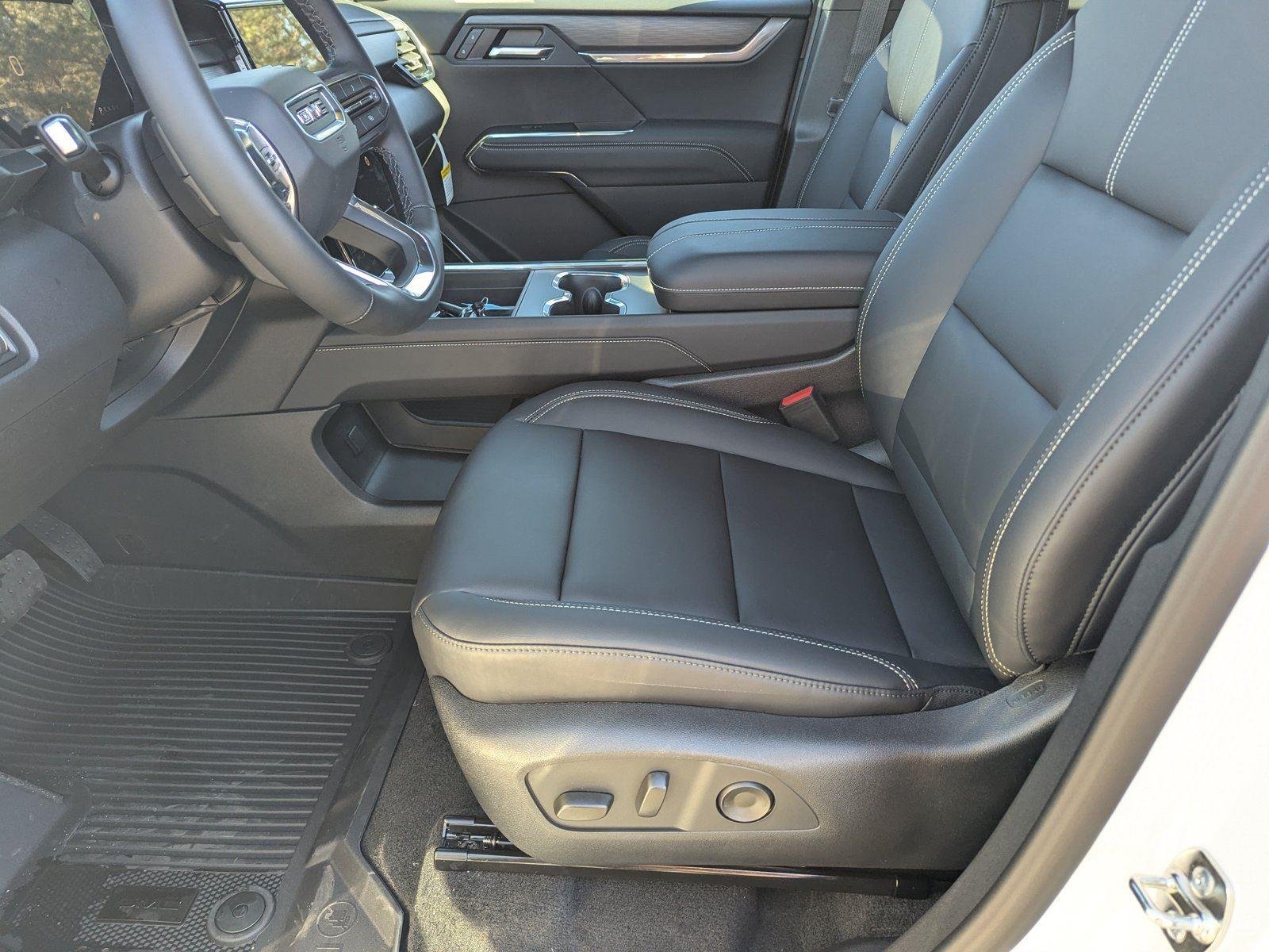 2026 GMC Acadia Elevation - Photo 16