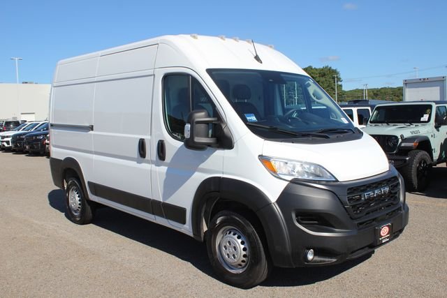 2024 Ram ProMaster 2500 High Roof