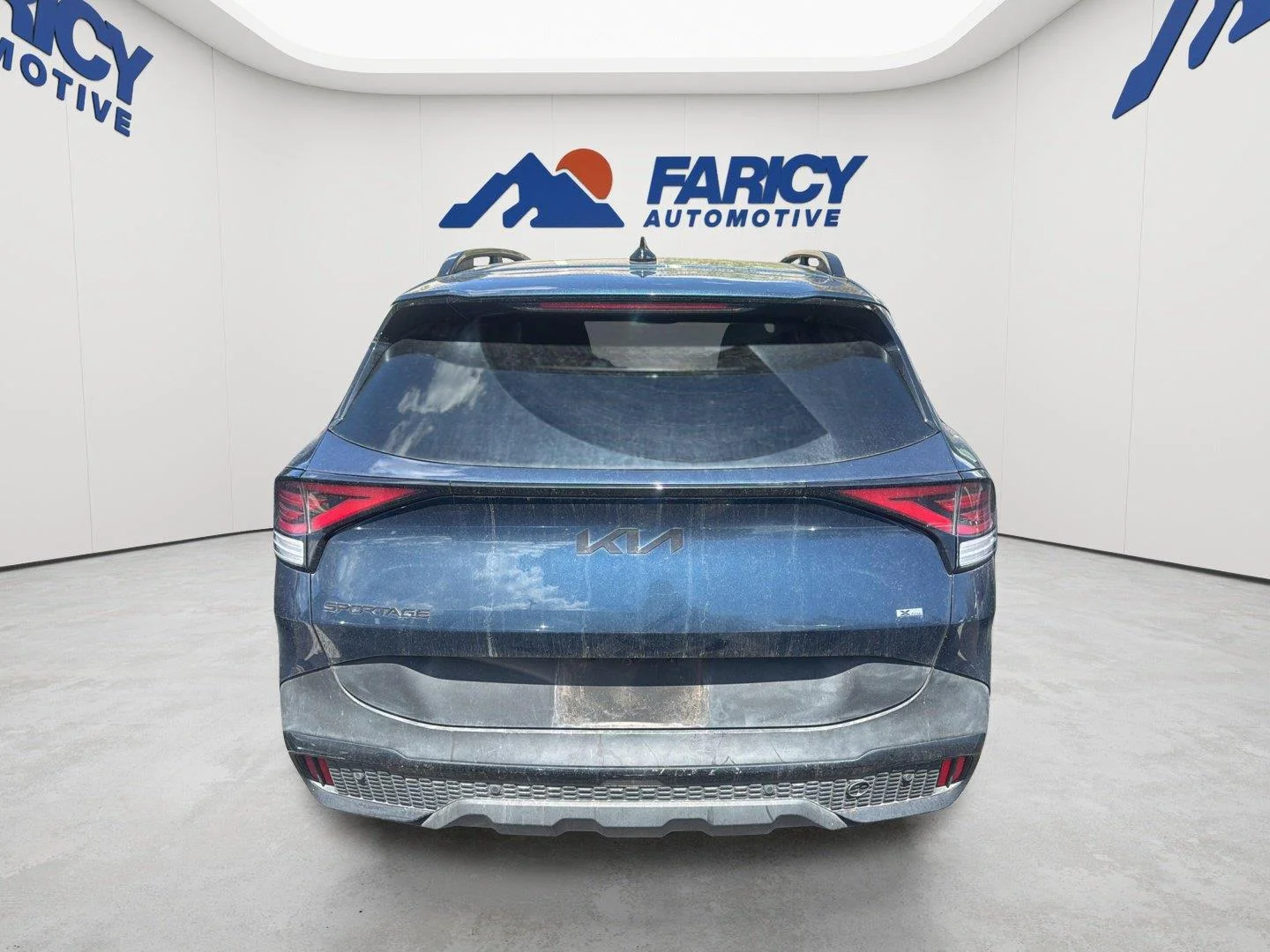 Used 2025 Vesta Blue Kia X-Line Prestige image 6