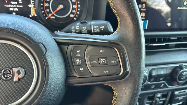 Used 2024 Black Jeep Sport S image 23