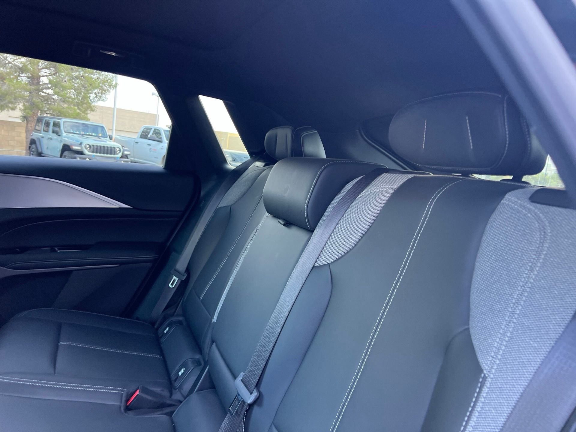 Used 2024 Black Cadillac Tech image 25