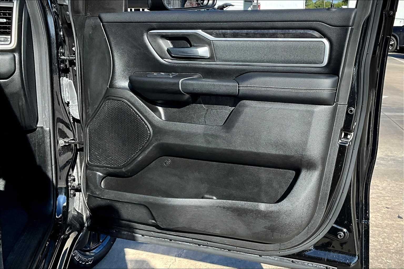 Used 2023 Diamond Black Crystal Pearlcoat Ram Lone Star image 21