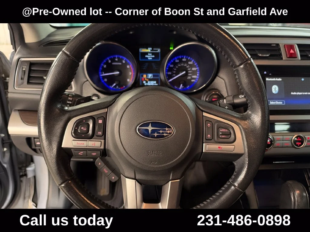 Used 2015 Silver Subaru 2.5i image 20