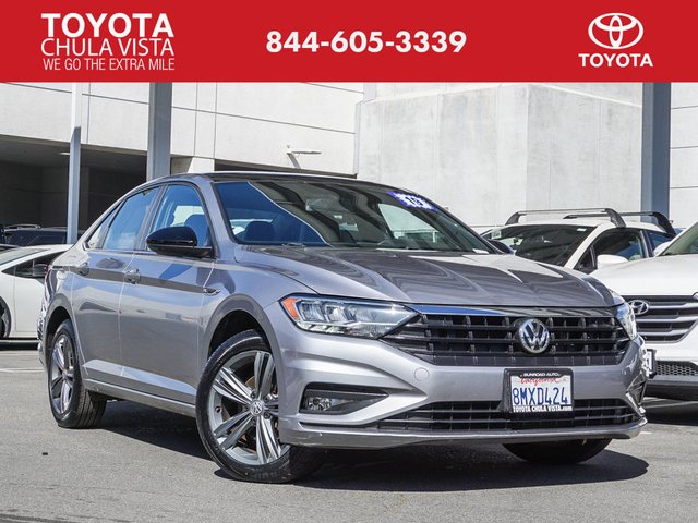 2019 Volkswagen Jetta R-Line