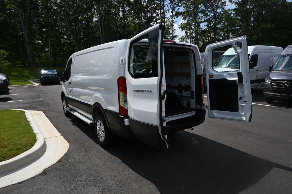 Used 2025 White Ford Base image 26