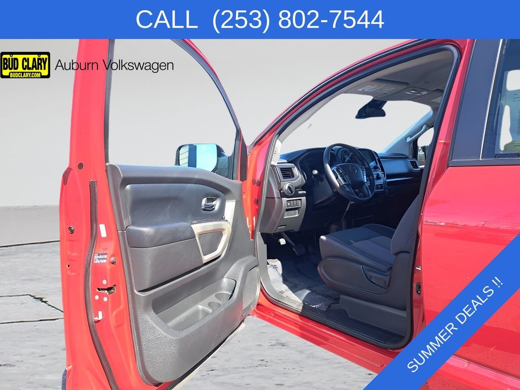 2022 Nissan Titan SV - Photo 12