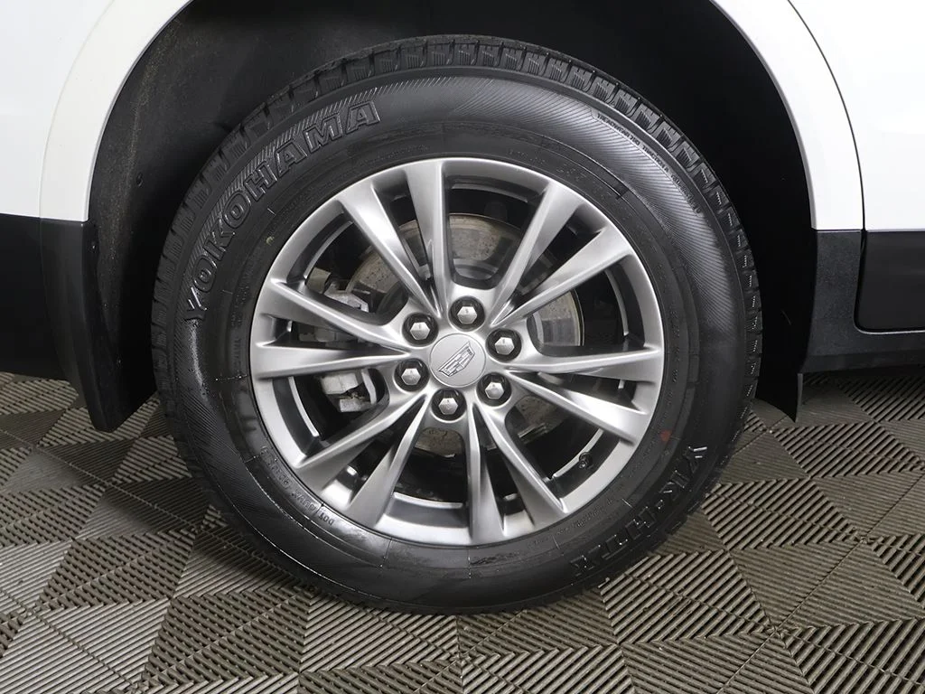Used 2023 White Cadillac Premium Luxury image 23