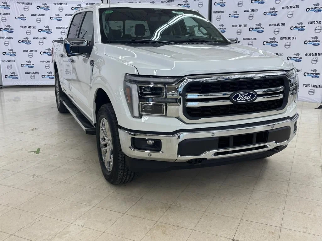 New 2026 Star White Metallic Tri-Coat Ford Lariat® image 1