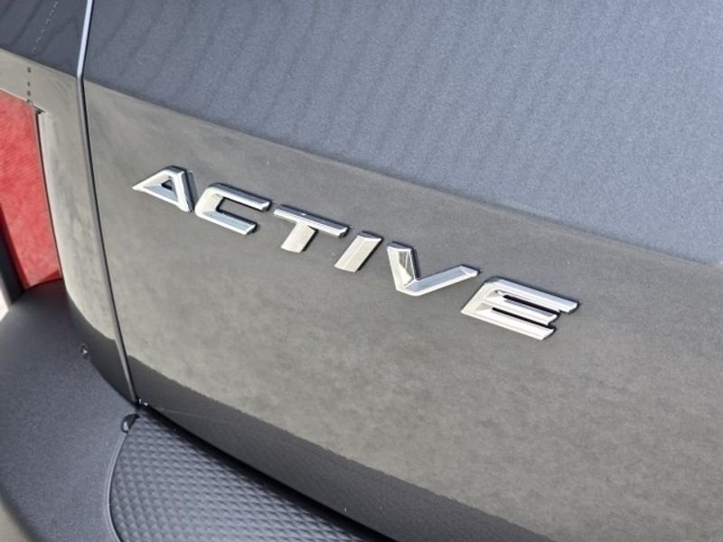 2025 Ford Escape Active - Photo 6