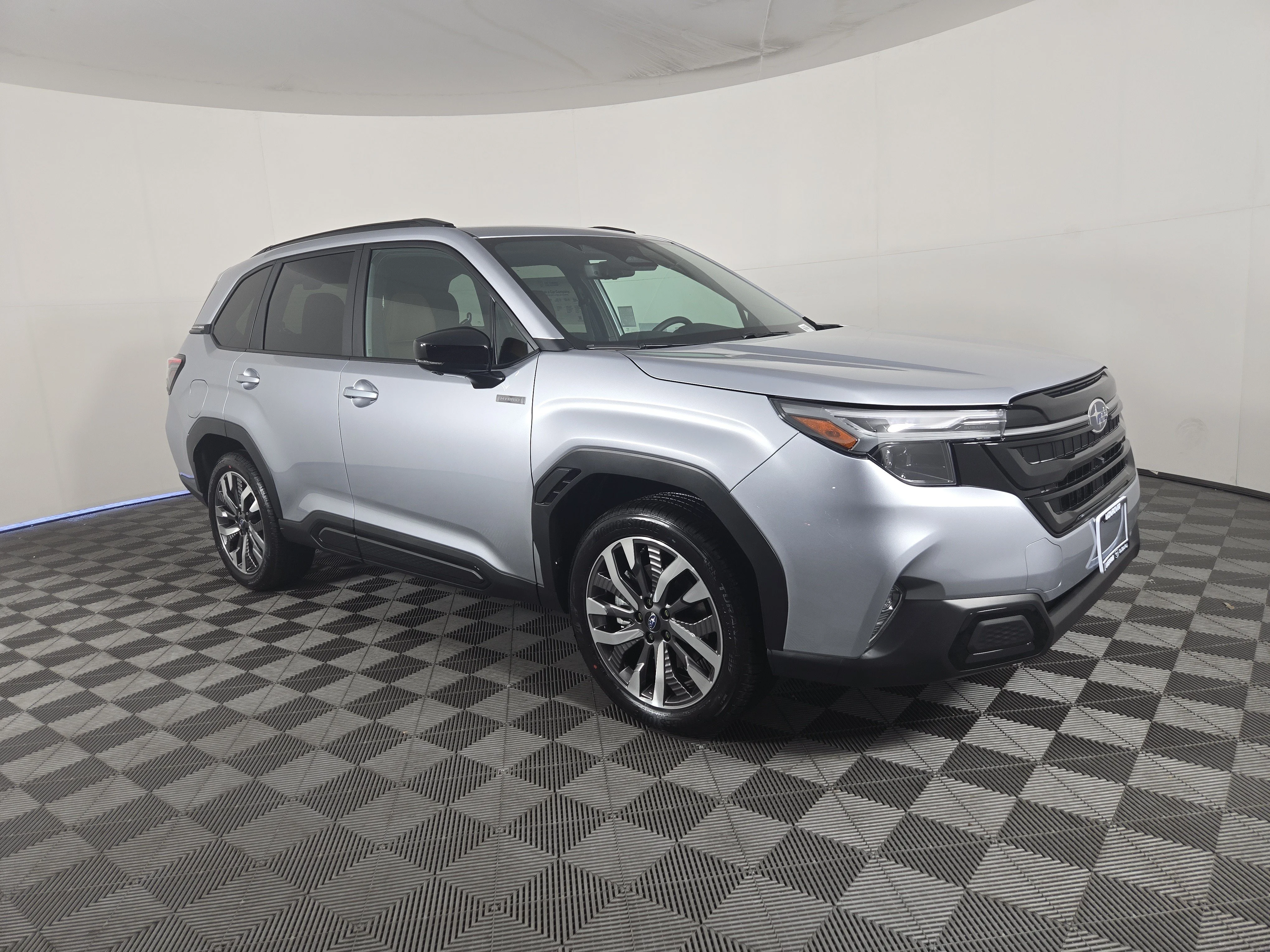 New 2026 ICE SILVER METALLIC Subaru Touring Hybrid image 2