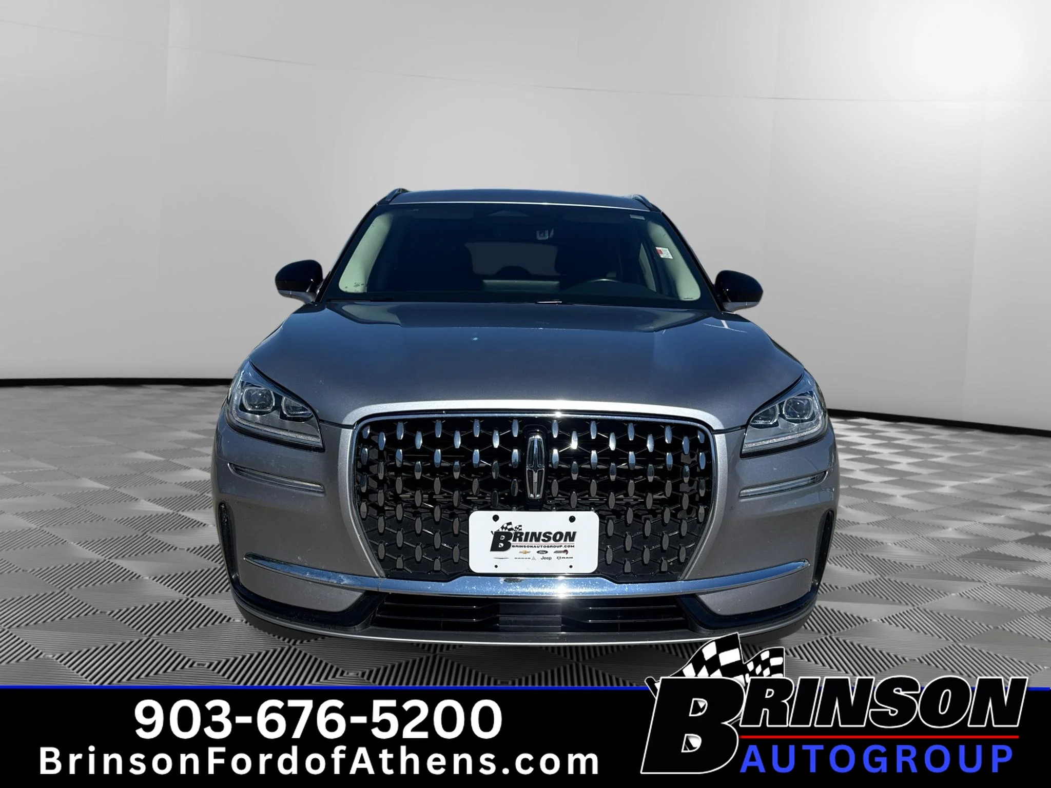 Used 2023 Silver Radiance Metallic Lincoln Reserve image 2