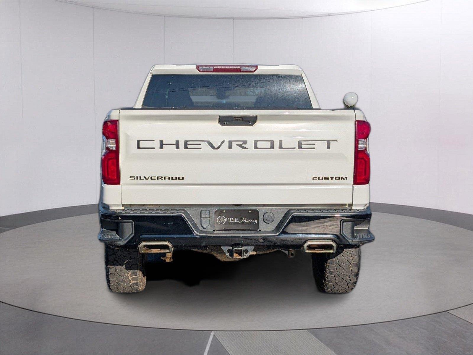 Used 2021 SUMMIT WHITE Chevrolet Custom Trail Boss image 7