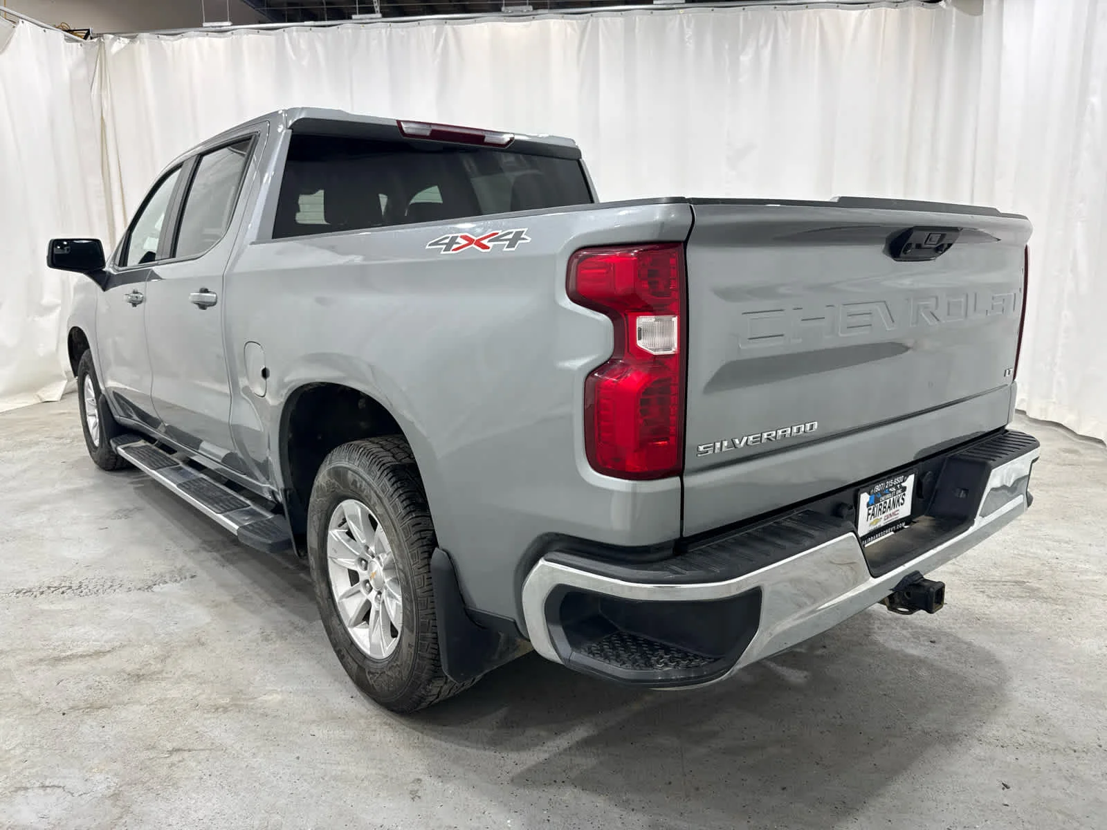 Used 2023 Sterling Gray Metallic Chevrolet LT image 3