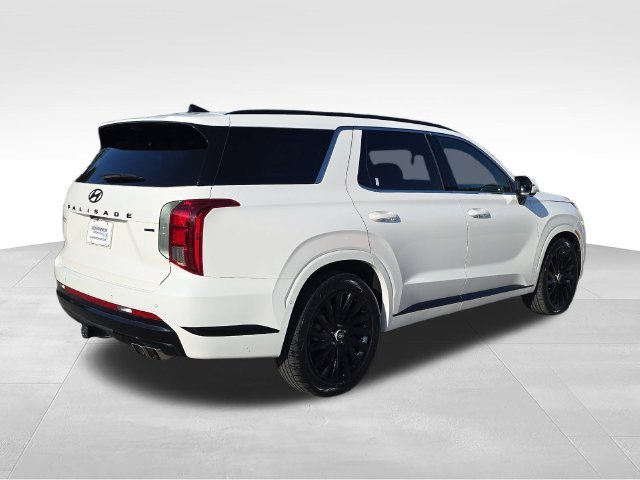 Used 2025 White Hyundai Calligraphy Night Edition image 5