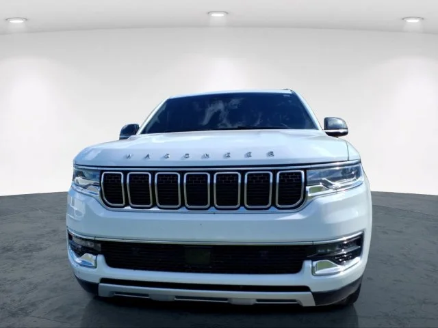 Used 2024 White Jeep Series II image 4