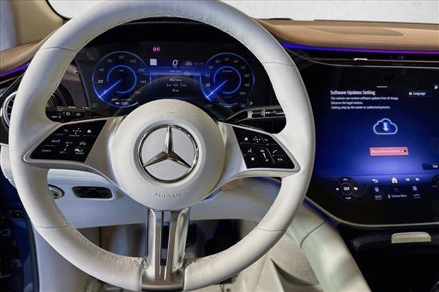 New 2026 Twilight Blue Metallic Mercedes-Benz EQE 320+ image 40