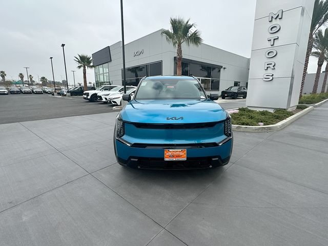 New 2026 Ocean Blue Kia Land AWD image 2