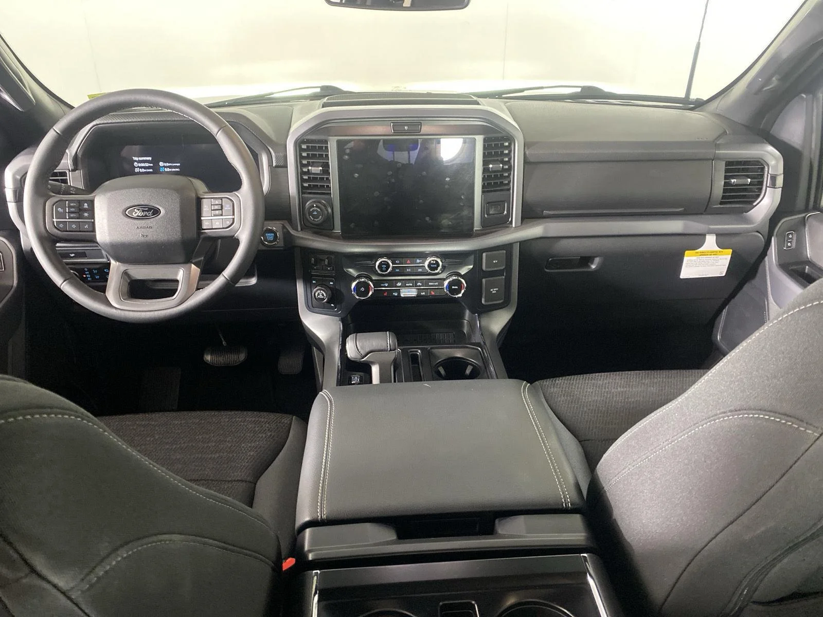 Used 2026 Agate Black Ford  image 27