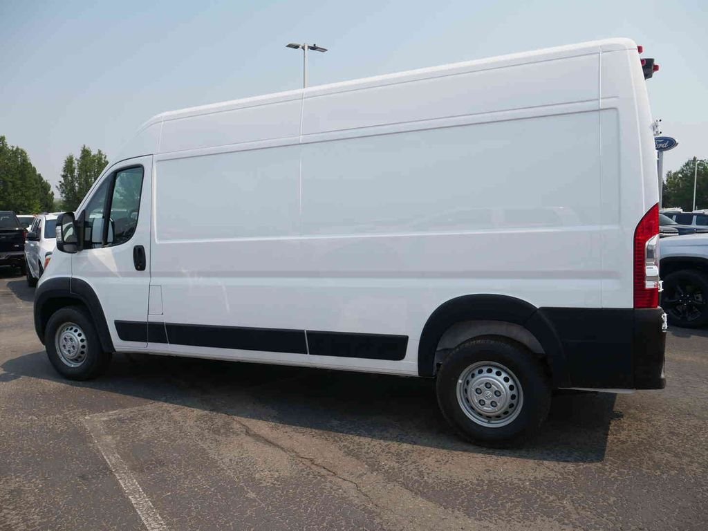 New 2026 Bright White Clearcoat RAM TRADESMAN image 5