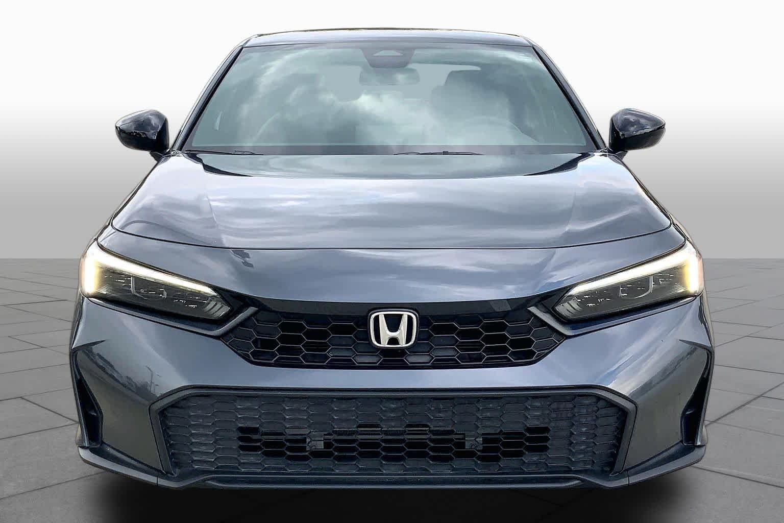 Used 2025 Solar Silver Metallic Honda Sport image 4